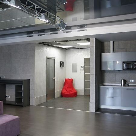 Apartments Raisy Okipnoi Kyiv Exterior photo